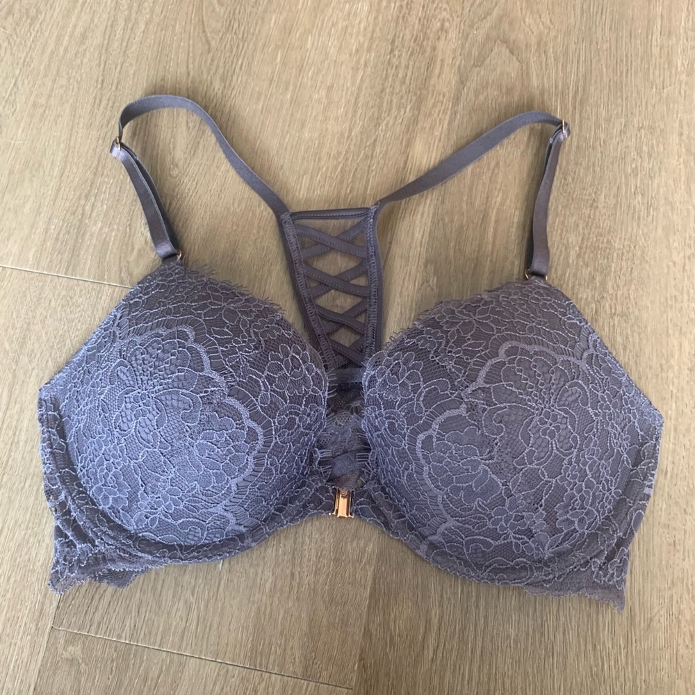 NWT Victoria’s Secret Dream Angels Lace Racerback Push Up Bra, 34C